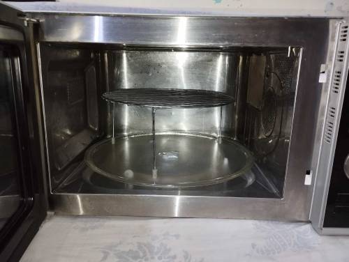 LG microwave oven 32 liter