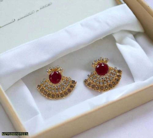 Traditional stones design Studs