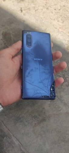 Sony Xperia 5