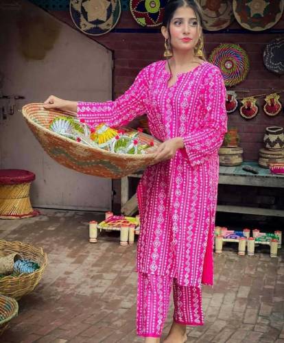 women suit 