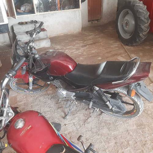 ybr 125