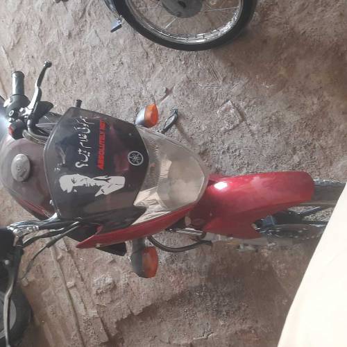 ybr 125