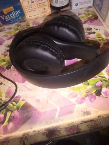asalamualiekum ye headphone ha volume high ha price 700