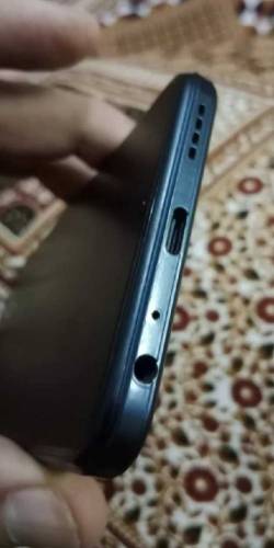 Vivo y33s mublie black colour full box A to Z haii