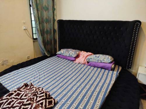 king size bed for sale