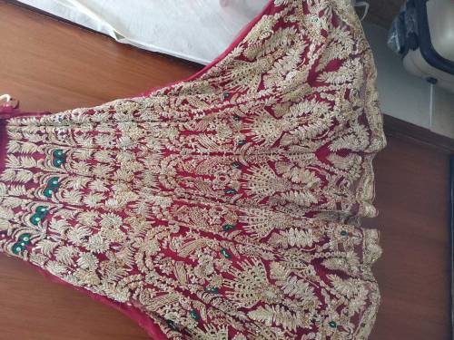 Barat = Blouse+Lehnga+Dupatta+Rukhsati Dupatta+Jewelry+Pouch