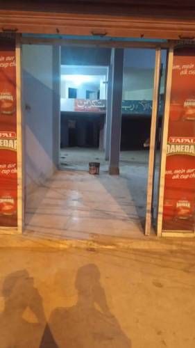 commericial 250 sqyard shop for rent in bufferzone