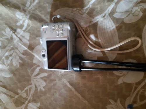 Cannon A580 Only in 7000 Big discount because of use.