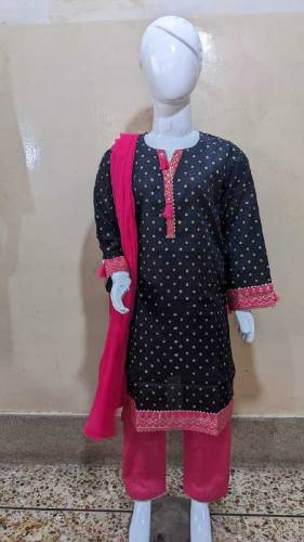 SUMMER LAWN COLLECTION 
