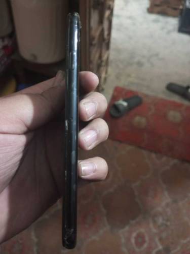 iphone 7 all ok  memory 32 gb all ok set no fualt 78 battery. health 