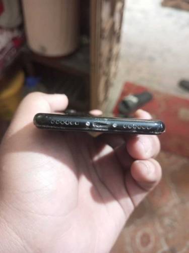 iphone 7 all ok  memory 32 gb all ok set no fualt 78 battery. health 