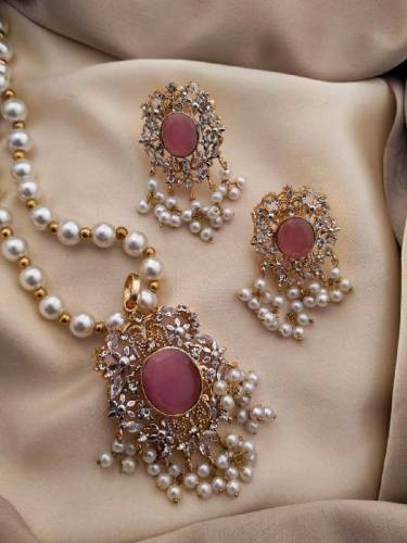RS.2000 each Egyptian gajra pendant setIb.        Only advance payment