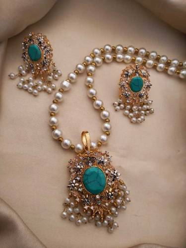 RS.2000 each Egyptian gajra pendant setIb.        Only advance payment