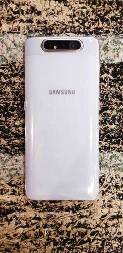 SAMSUNG A80