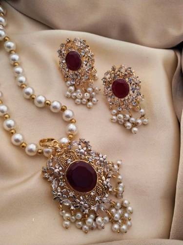 Elegant ,beautiful Egyptian Gajra Pendant Set