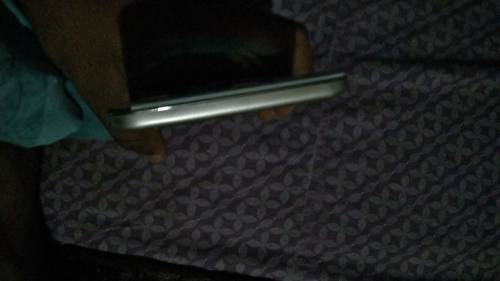 mobile bilkul ok ha sath box ga
