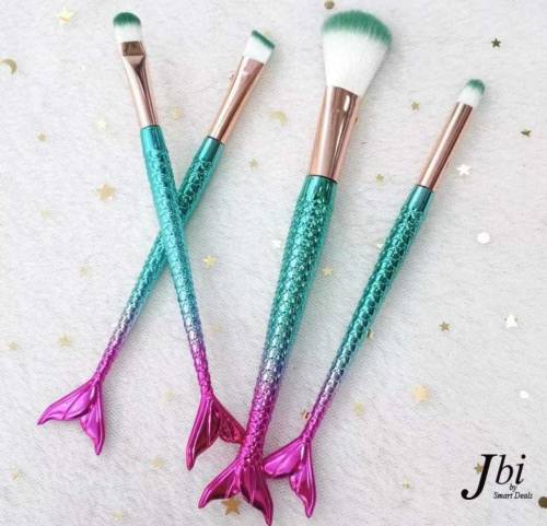 makeup brushes pack set in just 500 