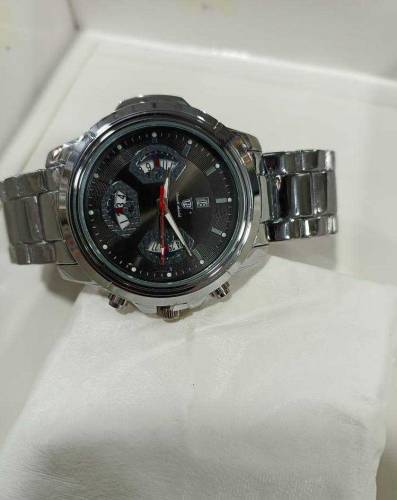 Man's Formal Analog watch 