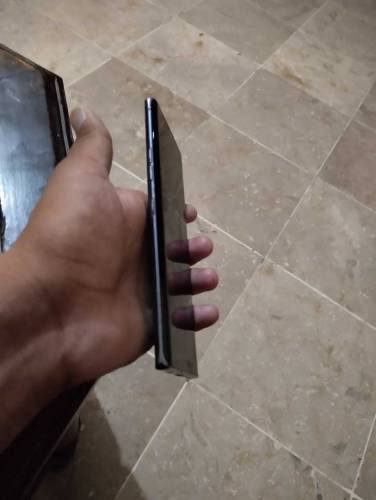 selling my lg velvet 5g non pta 