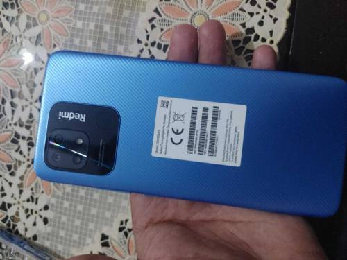 selling my redmi 10c with 9 months warrenty available 