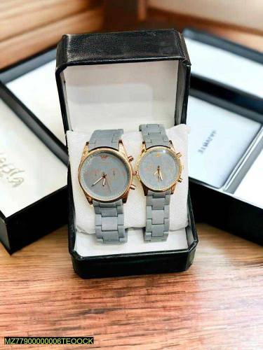 couple watch
