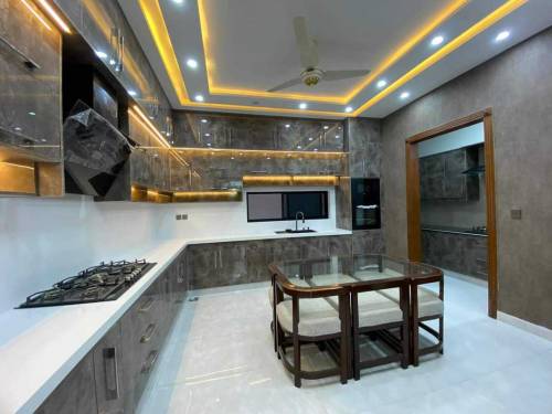Painter House painter Home painter Furniture Polish Lahore