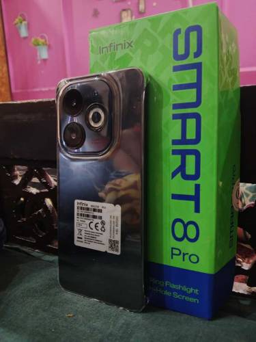 infinix smart 8 pro
