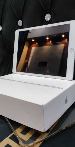 iPad 8th Generation 128GB