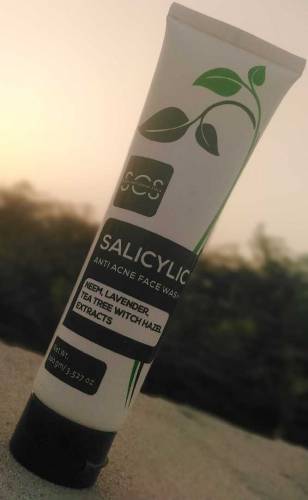 SCS SALICYLIC ANTI ACNE FACE WASH 