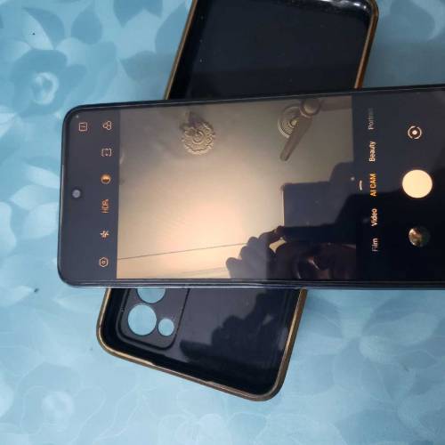 ALL OK HAY BEST MOBILE FOR GAMING AND OTHER PANEL CHNAGE 10/10 CAMERA