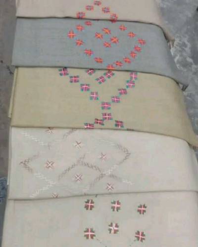 LADIES HAND MADE WOOL SHAWLS