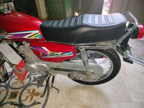 crown 125