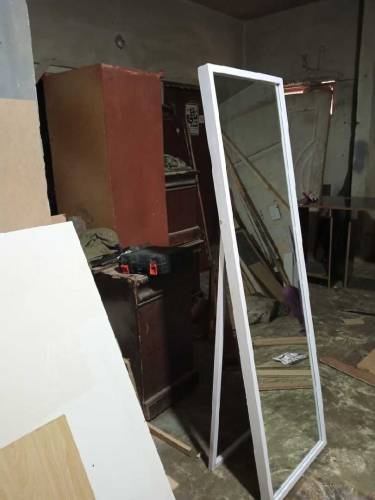 mirror frame 