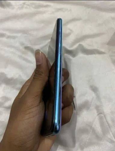 vivo S1 mobile 4/128 box charge 