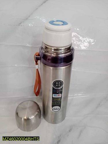 Stainless steel water bottle
