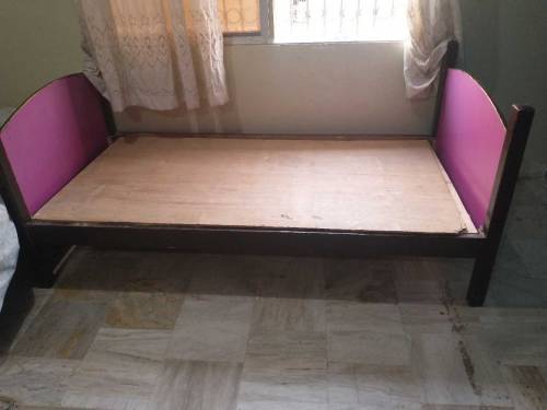 single bed without mattress 