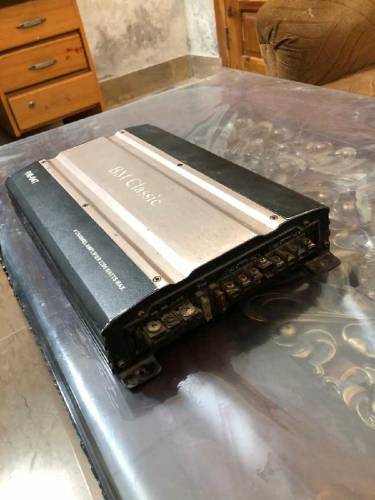 BM-CLASSIC 947 2200W AMPLIFIER