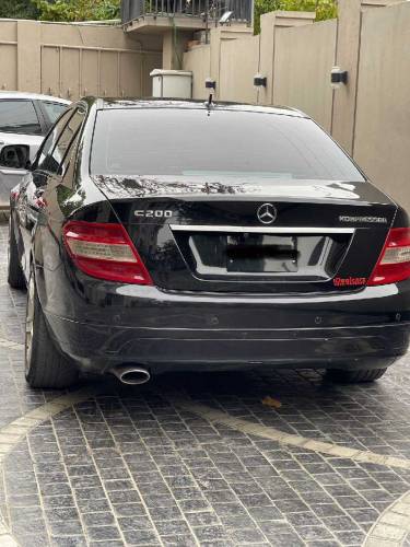 Mercedes c class 180 lush condition