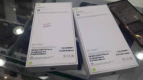 iPhone 15 pro max, 256 gbnatural titanium ColorJV, USA model,