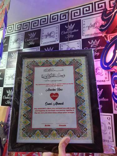   Free delivery Customized picture frame