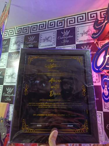   Free delivery Customized picture frame