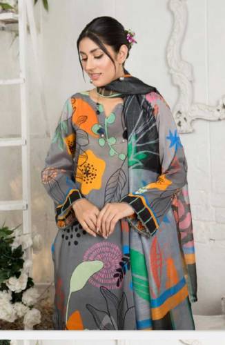 Mahnoor Clothes