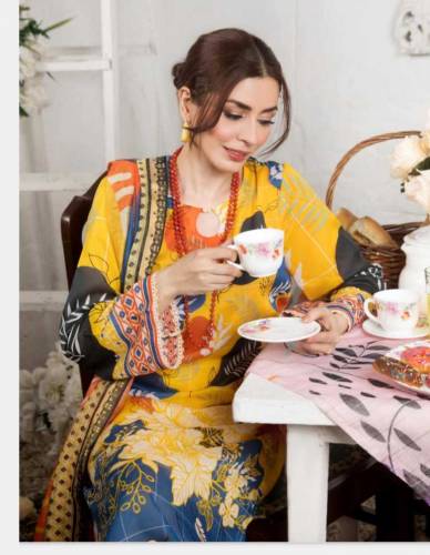 Mahnoor Clothes