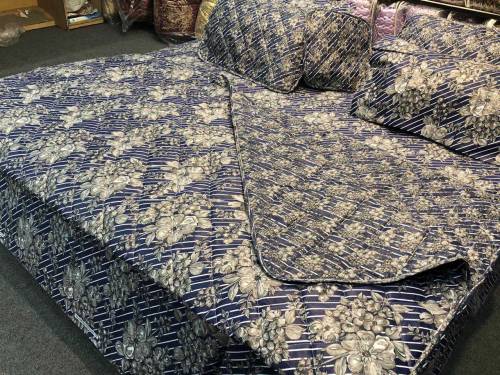 Bed sheet with 7 accesries
