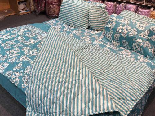 Bed sheet with 7 accesries
