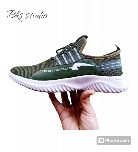 Man breathable mesh Training cusal sneaker 