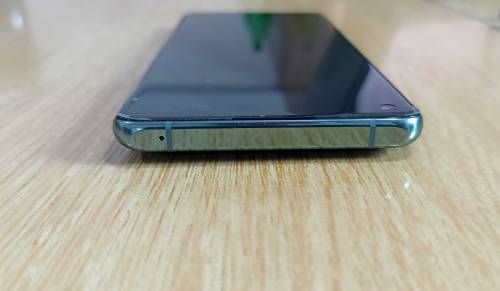 OnePlus 10 Pro 5G phone