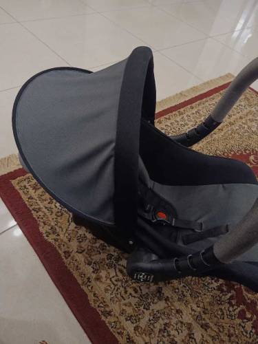 Baby carry cot