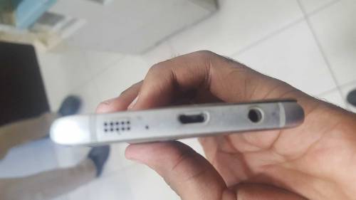 SAMSUMG s7 edge 
