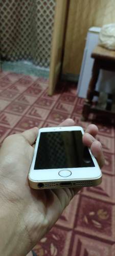 iphone SE 2018
